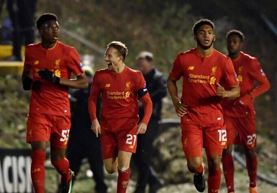 亚洲杯出线生死战，中国香港足总开出100万港币的赢球奖金