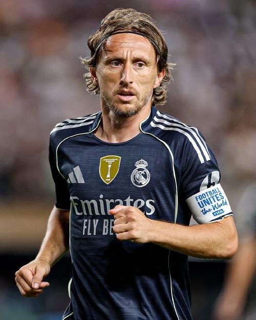 劳塔罗：我每天都为这件球衣付出很多，我为自己感到自豪