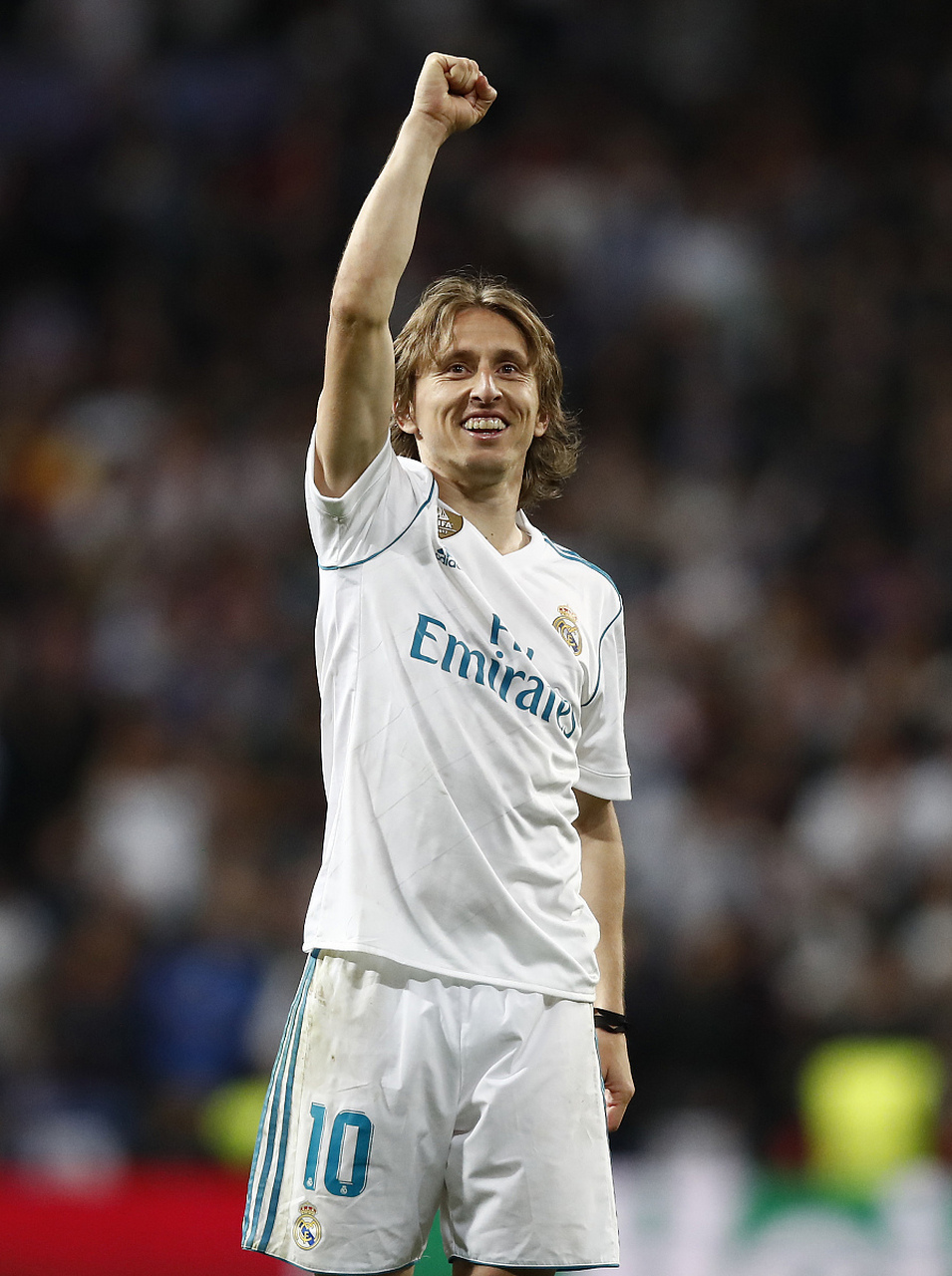 DV9：不满意平局，我们踢得比葡体更好；留队？我专注于现在