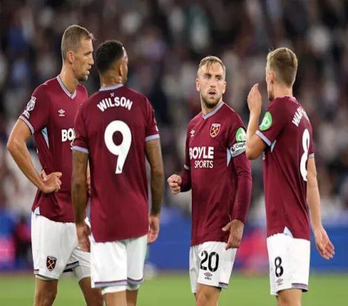 封烟呢？荷甲阿贾克斯vs格罗宁根因为烟雾太大被终止